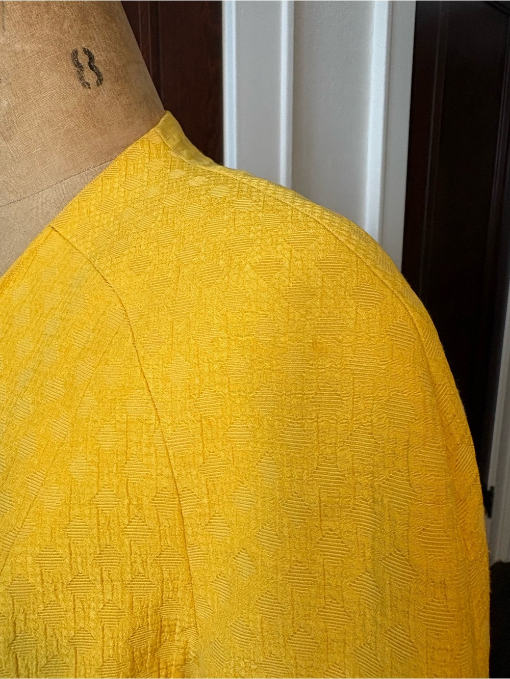 Vintage Dior Women's Yellow Tailored Jacket and Skirt Set - Picture 4 of 13